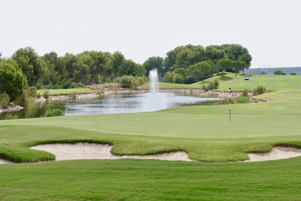 Las Colinas golf course banner